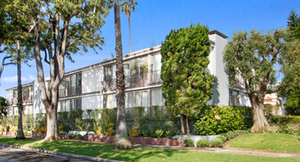 960 21st Street in Santa Monica - steps to... Apartments