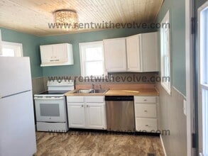 1992 W County Rd 100 S in New Castle, IN - Building Photo - Building Photo