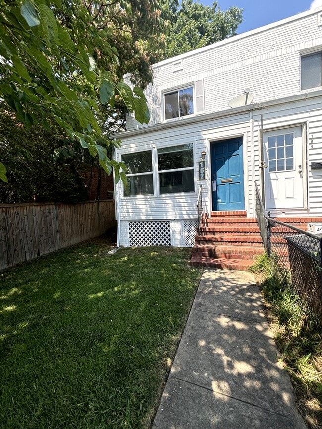 property at 162 Wesmond Dr