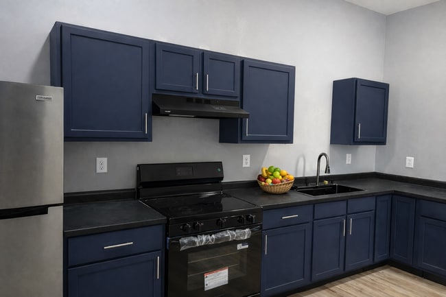 property at 522 S 8th St