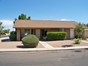 6238 E Greenway Cir in Mesa, AZ - Building Photo - Building Photo