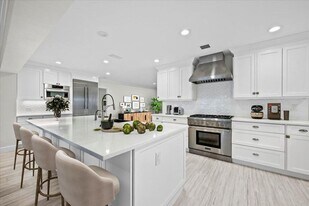 12831 Shore Dr in West Palm Beach, FL - Building Photo