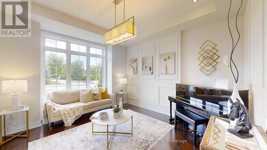 19 Forestgreen Dr in Uxbridge, ON - Building Photo - Building Photo