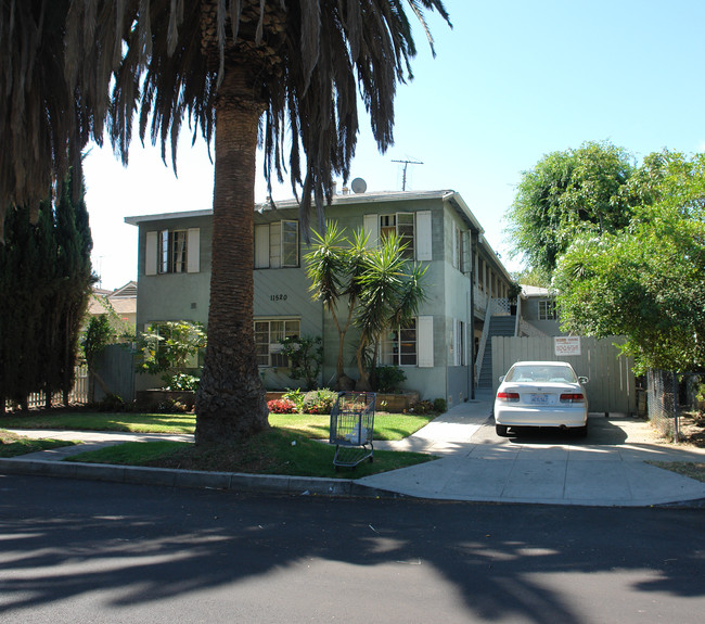 Cumpston Apartments in North Hollywood, CA - Building Photo - Building Photo