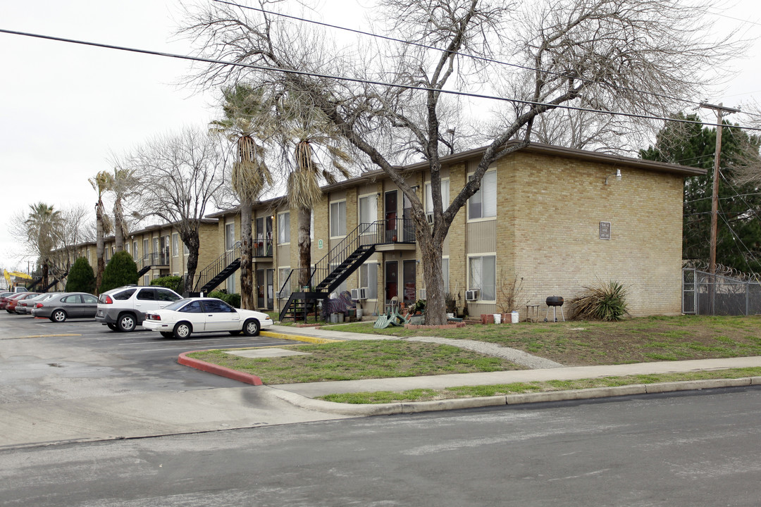 Antioch Village Apartments in San Antonio, TX - Building Photo