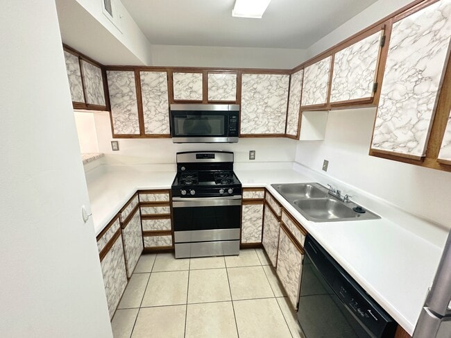15290 SW 106th Ln in Miami, FL - Building Photo - Building Photo