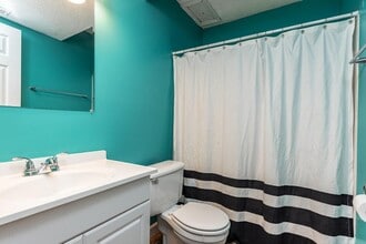 340 Hillcrest Dr in Mount Washington, KY - Building Photo - Building Photo