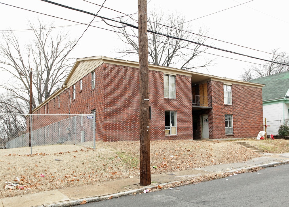 486 E Georgia Ave in Memphis, TN - Foto de edificio