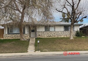 3516 Cardinal Ave in Bakersfield, CA - Building Photo