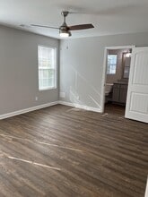 800 Spring Park Rd in Knoxville, TN - Building Photo - Building Photo