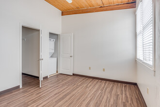 Emerson Shoe Lofts in Rockland, MA - Building Photo - Interior Photo