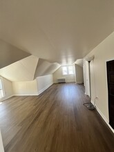 107 Warren St in Arlington, MA - Foto de edificio - Building Photo