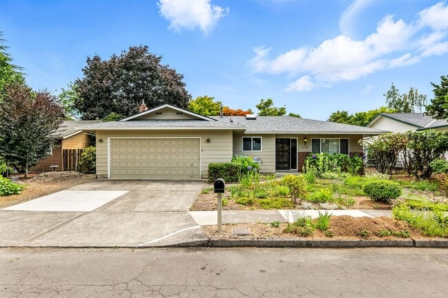 property at 14334 NE Failing St