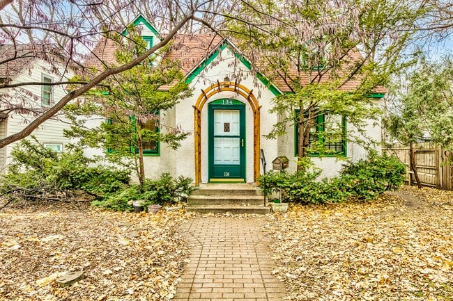 134 Warwick St SE, Unit R