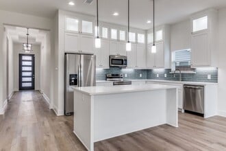 2534 Southland St in Dallas, TX - Building Photo - Building Photo