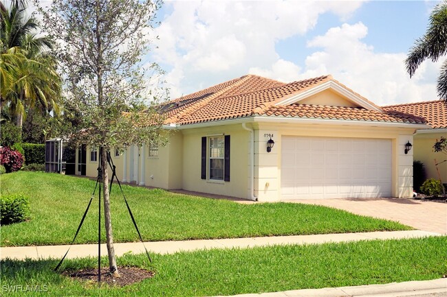 4194 St George Ln in Naples, FL - Building Photo - Building Photo