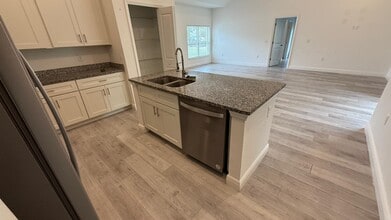 14533 SW 45th Cir in Ocala, FL - Building Photo - Building Photo