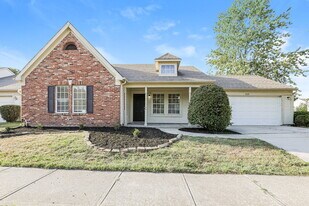 8528 Pioneer Trail in Fishers, IN - Building Photo
