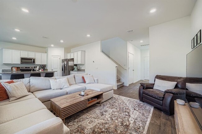 property at 18421 Cremello Dr