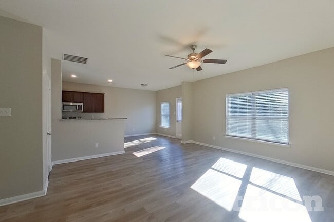 14356 Open Range Dr in Dallas, TX - Building Photo - Building Photo