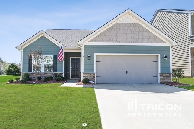 property at 4942 Staffordshire Ln