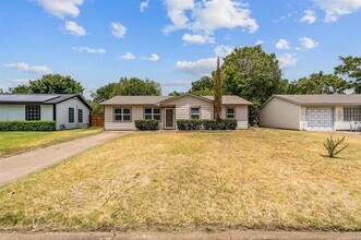 116 Denton Dr in Euless, TX - Building Photo - Building Photo