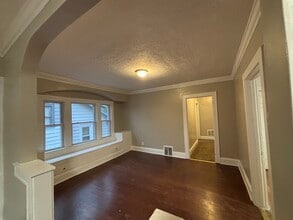 11002 Nelson Ave, Unit Up in Cleveland, OH - Building Photo - Building Photo