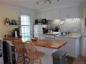 1485 NY-17A in Warwick, NY - Building Photo - Building Photo