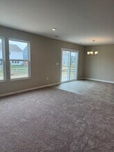 3389 Dewdrop Wy in Batavia, OH - Building Photo - Building Photo