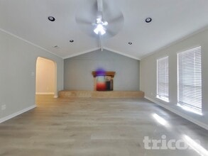 1921 Big Sky Dr in Lewisville, TX - Building Photo - Building Photo