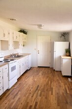 1316 Kent Cir in Layton, UT - Building Photo - Building Photo