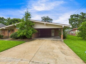 406 Indian Mound Rd in Lafayette, LA - Building Photo - Building Photo
