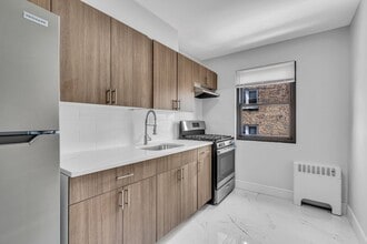 Palisades Manor Apartments – Modern Living... in Palisades Park, NJ - Foto de edificio - Building Photo