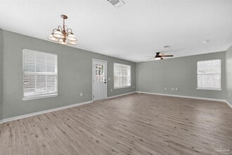 6707 Cedar Ridge Cir in Milton, FL - Foto de edificio - Building Photo