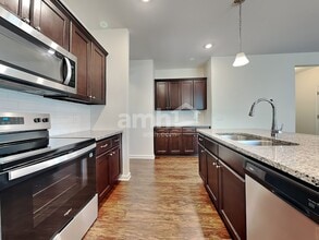 21 Crabapple Cir in Savannah, GA - Building Photo - Building Photo