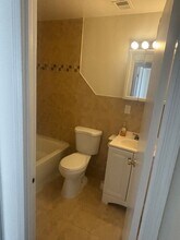 7609 Fontainebleau Dr in New Carrollton, MD - Building Photo - Building Photo