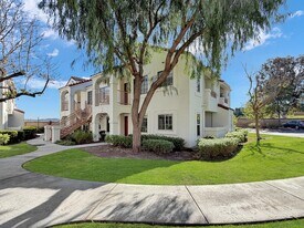 13316 Caminito Ciera in San Diego, CA - Building Photo