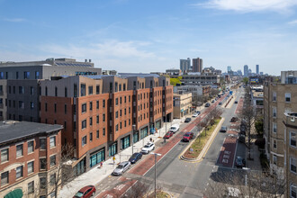 55 BRIGHTON AT PACKARD CROSSING in Allston, MA - Building Photo - Building Photo