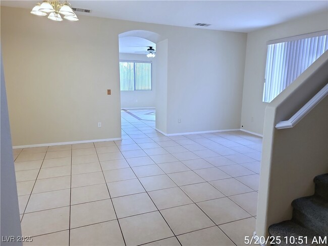 1207 El Fuego Trail in Henderson, NV - Building Photo - Building Photo