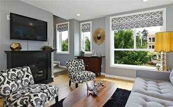 5915 Fauntleroy Wy SW in Seattle, WA - Building Photo - Building Photo