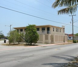 720 NW 22nd Rd in Fort Lauderdale, FL - Building Photo - Building Photo