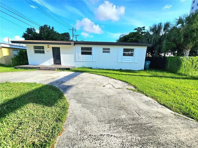 10680 SW 4th St in Miami, FL - Building Photo - Building Photo