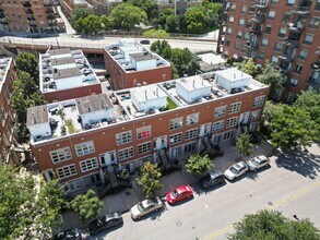 855 W Erie St, Unit 126 in Chicago, IL - Building Photo - Building Photo