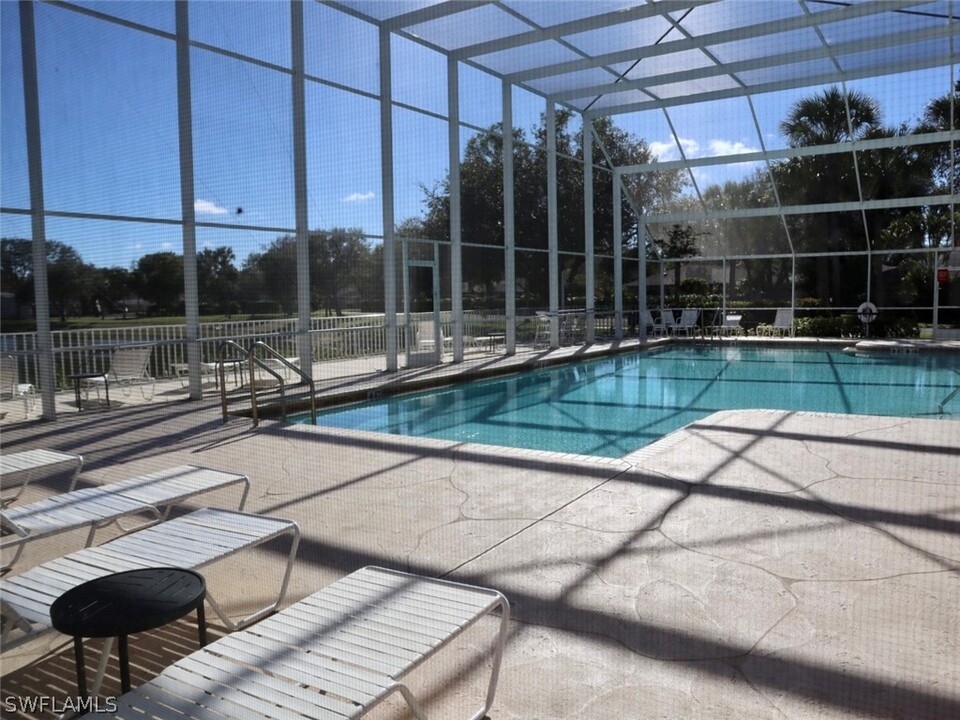 26728 Little John Ct-Unit -6 in Bonita Springs, FL - Building Photo