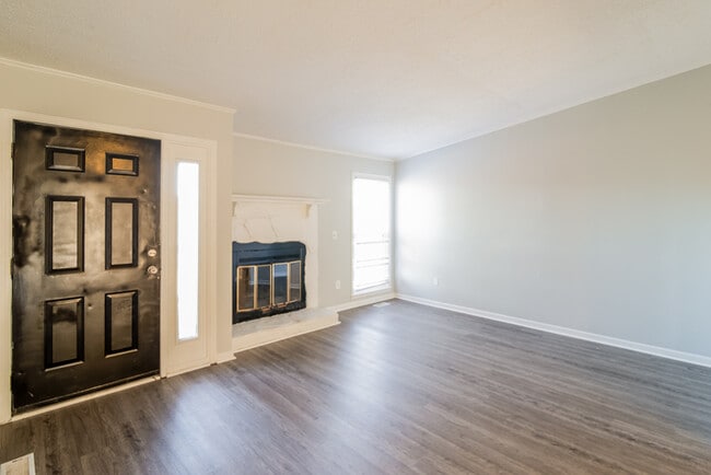105 Sawmill Dr in Summerville, SC - Building Photo - Building Photo