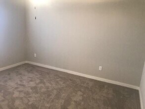 3913 SW Peachwood Dr in Bentonville, AR - Building Photo - Building Photo