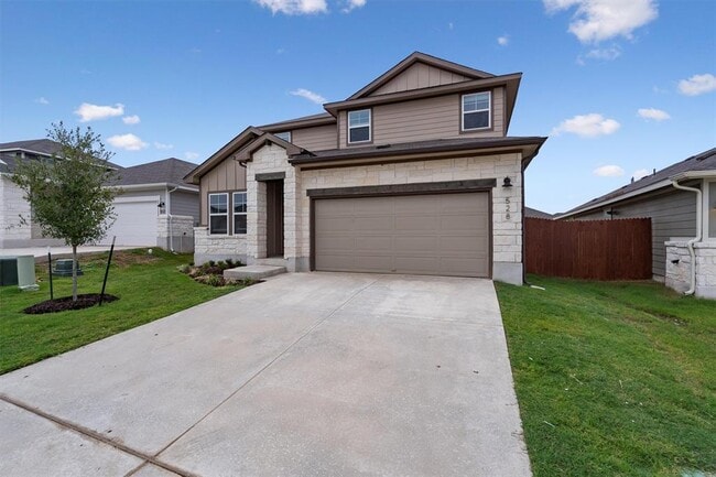 528 Loriner Wy in Liberty Hill, TX - Building Photo - Building Photo