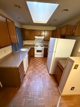 450 Elm Ave in Estes Park, CO - Foto de edificio - Building Photo