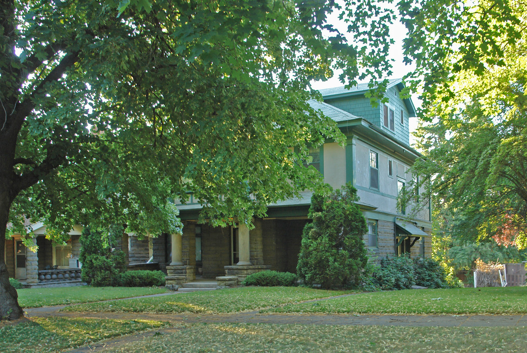 1428 W 7th Ave in Spokane, WA - Foto de edificio