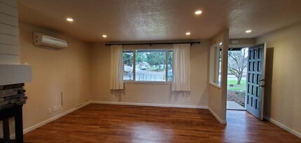 5515 NE 41st Ave in Vancouver, WA - Foto de edificio - Building Photo